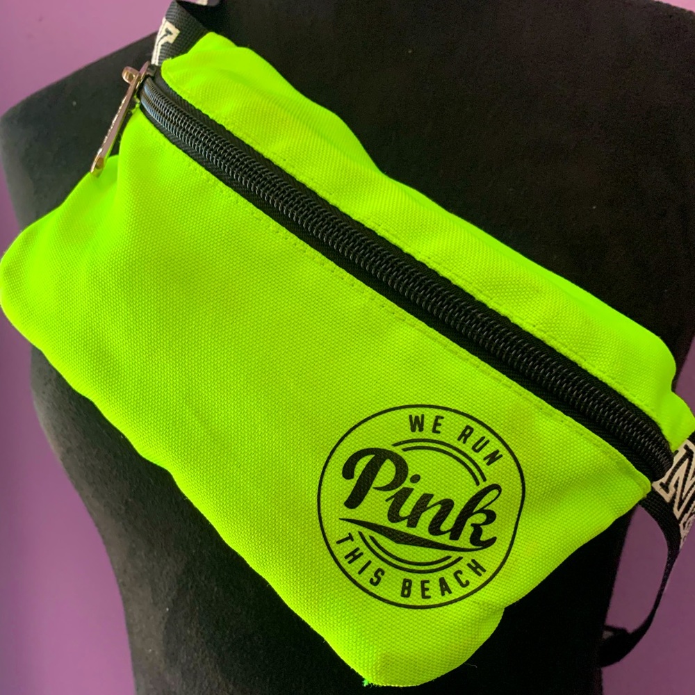 VS PINK Fanny pack